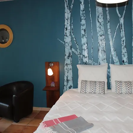 Le Lit Qui Danse Guest house *